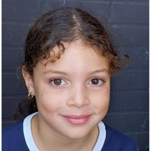 Mia G.